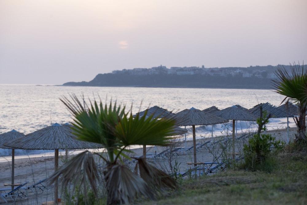 Poseidon Beach Hotel Kasztroszikiá Kültér fotó