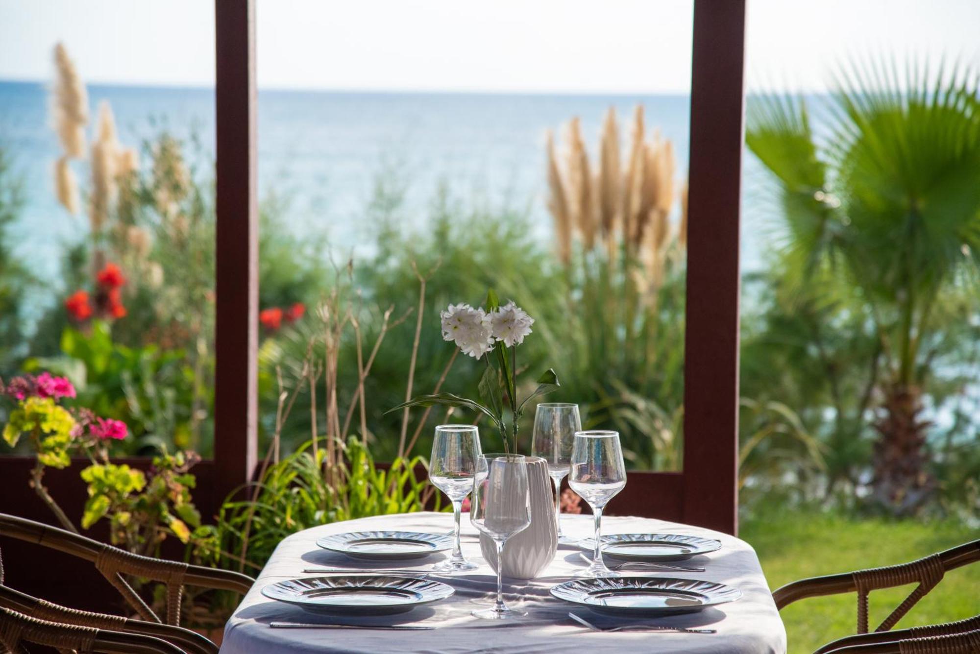 Poseidon Beach Hotel Kasztroszikiá Kültér fotó